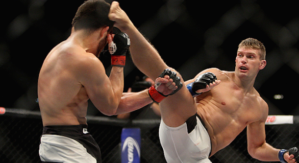 TUF 21 Finale: Stephen Thompson’s Spinning Hook Kick