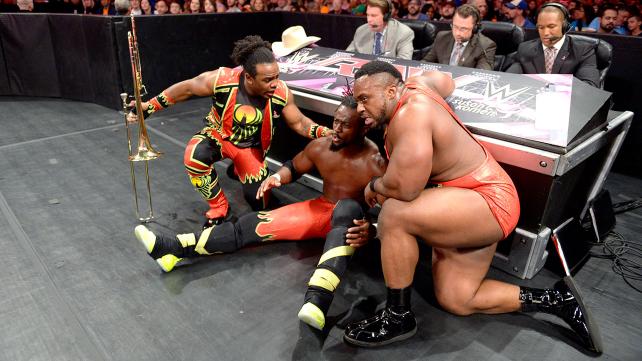 WWE RAW Results 10/12/15